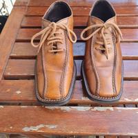 SCARPE VINTAGE IN PELLE UOMO