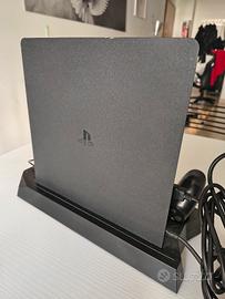 PlayStation 4 Nera Slim