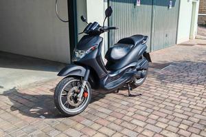 Piaggio Beverly 200