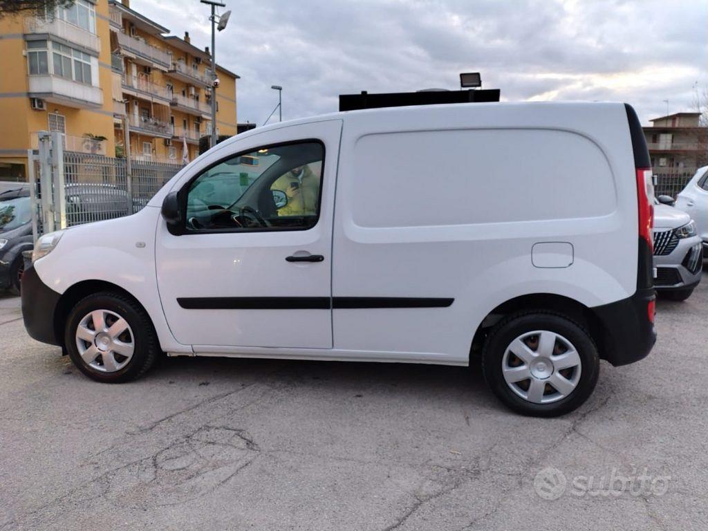Nissan Nv250 2021 photo 4