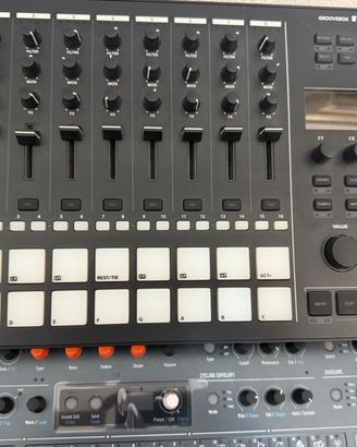 GROOVEBOX ROLAND MC-707 x creare musica senza PC