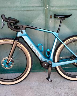 e-bike canyon grail on 