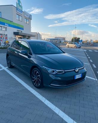 Golf 8 1.4 ehybrid Style in garanzia