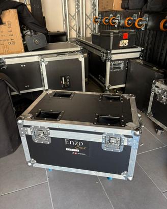 ULTIMO FLIGHT CASE CON RUOTE ACCESSORI AUDIO LUCI