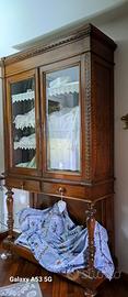 Mobile vetrina antica