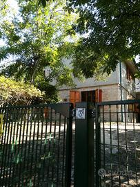 Casale ACACIE:collina,verde,relax,biliardo,piscina