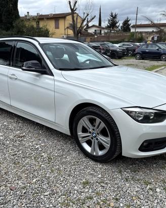 Bmw 318 318d Touring Msport automatica tetto panor