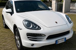 PORSCHE CAYENNE 3.0  DIESEL V6