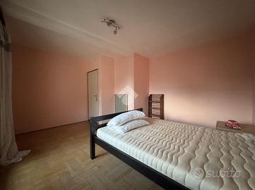 CASA SEMINDIPENDENTE A VITTORIO VENETO