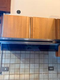 cappa piano cottura con forno e pensili