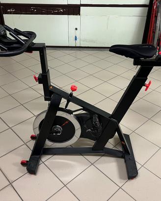 Spin bike Domyos Biking 500 – usata pochissimo, co