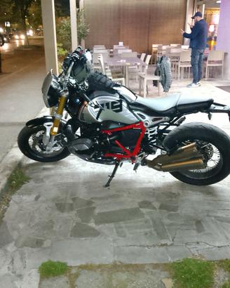 Bmw nine t