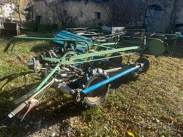 Falciatrice bcs con Ranghinatore,rastrellina