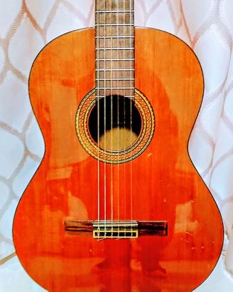Chitarra classica Alhambra modello 4C originale.