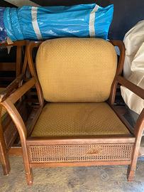 Coppia di poltrone antiche