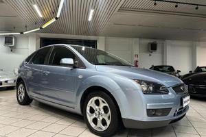 FORD Focus + 1.6 Ti-VCT 115CV 5 porte