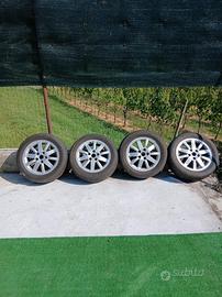 gomme invernali  con cerchi in lega