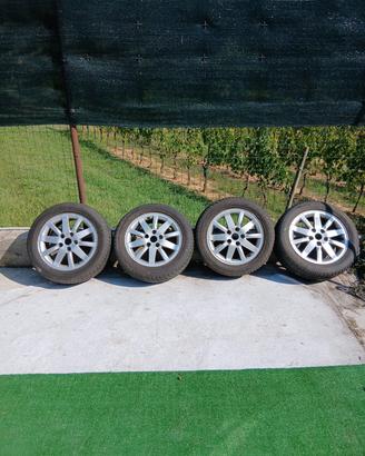 gomme invernali  con cerchi in lega