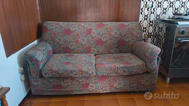 Divano a due posti