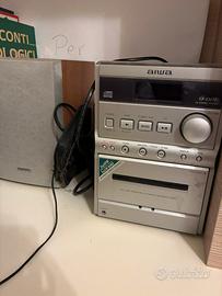 Lettore cd AIWA con due casse