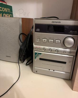 Lettore cd AIWA con due casse