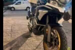 CF moto 700 MT