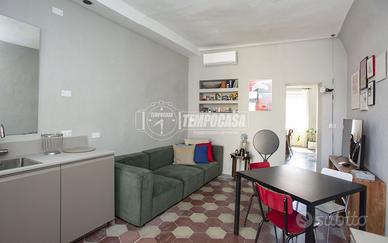 ELEGANTE 2 LOCALI RISTRUTTURATO