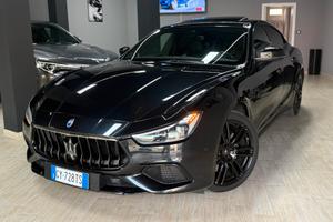 Maserati Ghibli V6 Diesel 275 CV Gransport VERSION