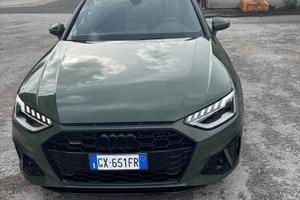 Audi A4 quattro 40 tdi