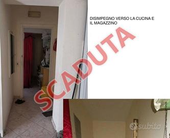 Immobile in asta di 272 m² con più di 5 locali a G