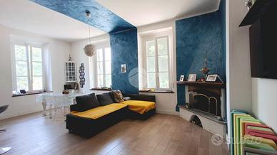 5 LOCALI A GASSINO TORINESE