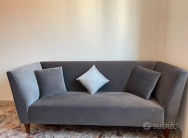 elegante divano 2 posti  (non letto)