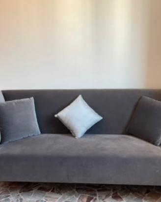elegante divano 2 posti  (non letto)