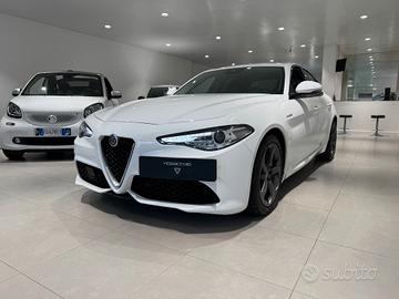 Alfa Romeo Giulia 2.2 Turbodiesel 210 CV AT8 AWD Q