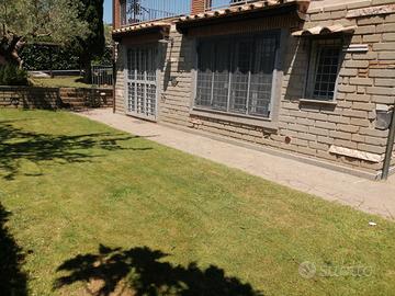 Appartamento 100mq con giardino e posto auto