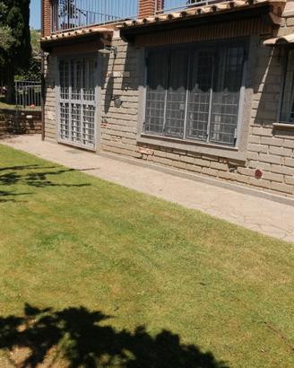 Appartamento 100mq con giardino e posto auto