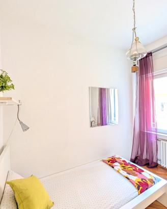 Singola davanti a Torre Vanga disponibile da sett
