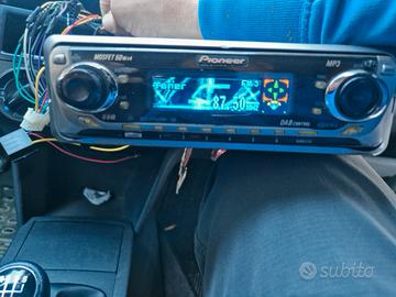Pioneer stereo auto anni 2000
