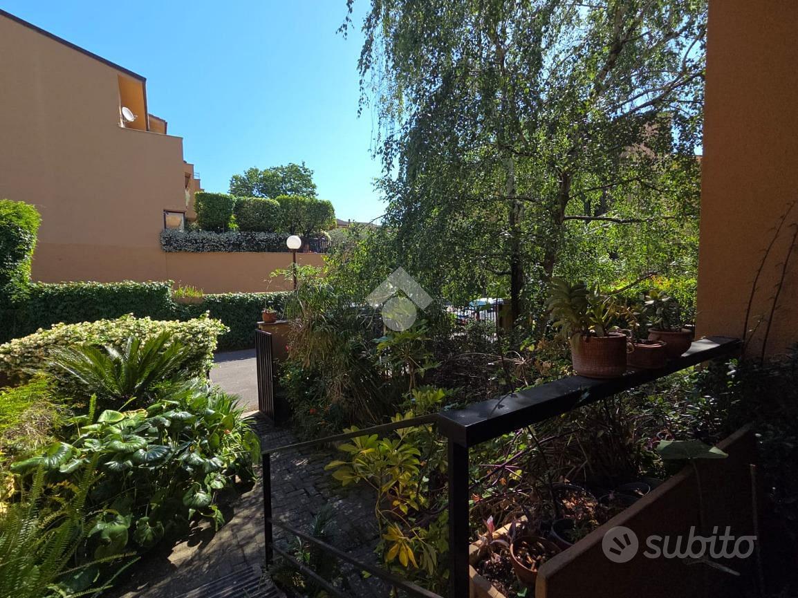 VILLA A SCHIERA A VELLETRI - Vista 3