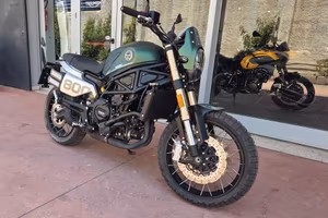 Benelli Leoncino 800 TRAIL