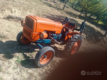 trattore Fiat 215 