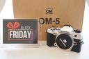 olympus-om-system-om-5-in-black-friday