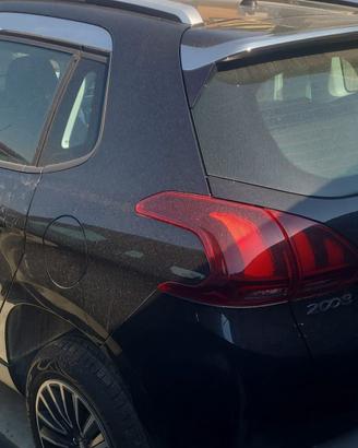 ricambi auto usati peugeot 2008 anno 1/2017 cc 120