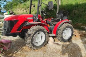 Trattore Antonio Carraro 4000 (2020) + Rimorchio