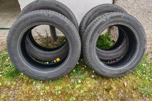 Gomme invernali 225/60 R18 Bridgestone Blizzak 6
