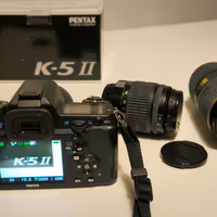 PENTAX K-5 II + 3 OBIETTIVI 18-55, 50-135 E 50-200