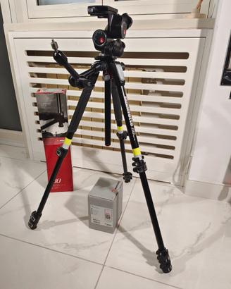 Manfrotto treppiede + testa