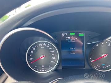 "Classe C-W205 2018 Berlina 300e eq-power Executi