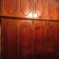 armadio in legno massello 