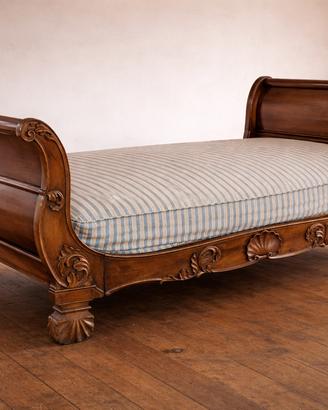 Letto antico francese in noce massello